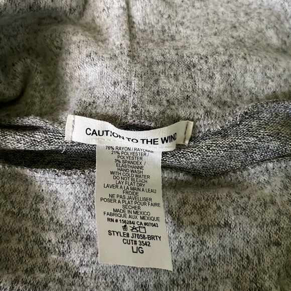 Caution To The Wind NWOT sweater - Picture 4 of 4
